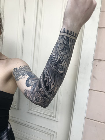 tattoo,aces,high,alex,rockoff,alexrockoff,west,palm,beach,traditional,neotraditional,beetle,beatle,flower,sunflower,floral,color